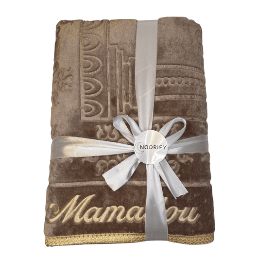 Gebetsteppich mit Namen